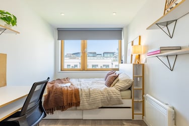 Gold En Suite at New Orient House, Station Court, Imperial Road, Fulham, London, SW62EP - Image 2